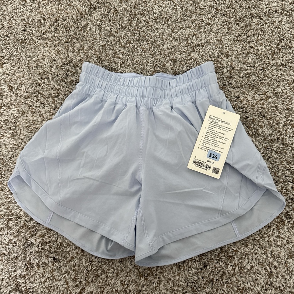 lululemon hotty hot Shorts